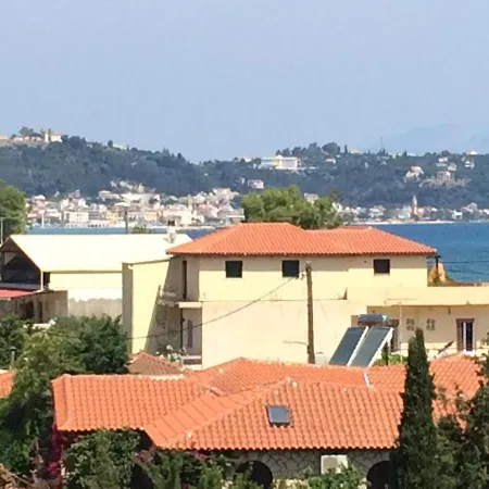 Athina * Argassi